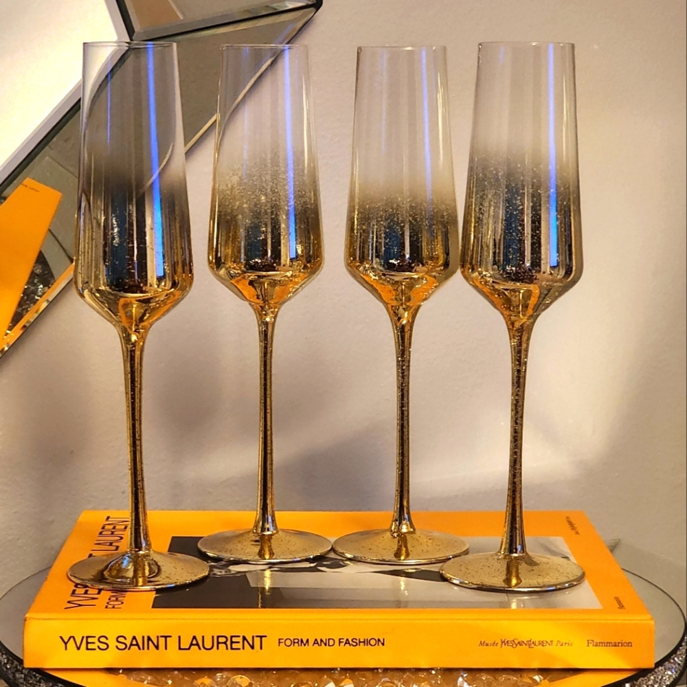 Gold Tint Champagne Flutes-4pc Set (New without Tags)